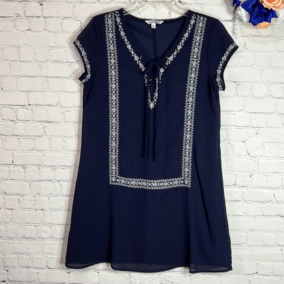Speechless Size Large Navy/White Embroidered Lace Corset Tie Front Shift Dress - Picture 1 of 10